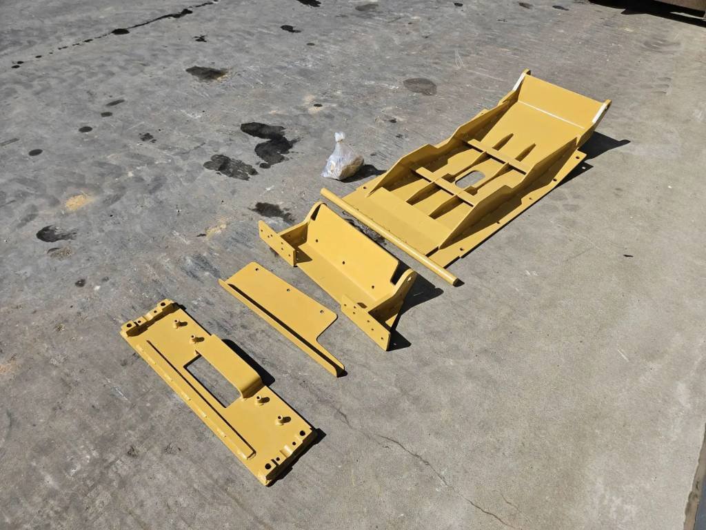 CAT 12M 2025 906671 12M 2025 0