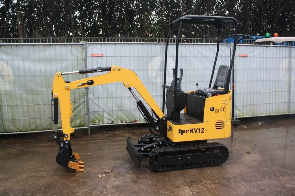 Mini excavator JPC KV12 Diesel 12pk 2024 Demo 2024 JPC KV12 2024 1