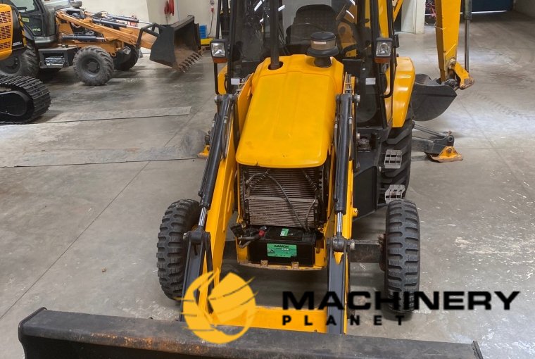 JCB 4DX 4DX 2024 2 image 4