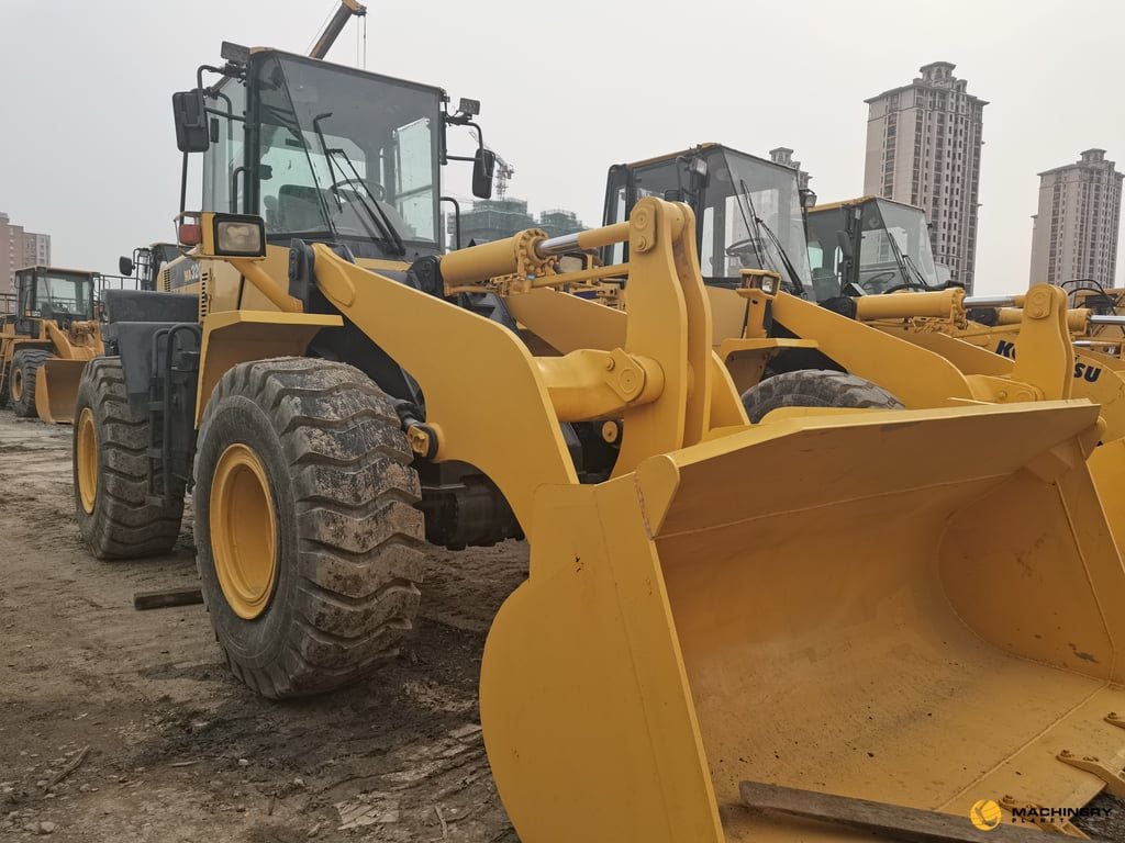 WA320-5 Komatsu good price hot sale WA320-5 2018 1 Wheel Loaders image 3