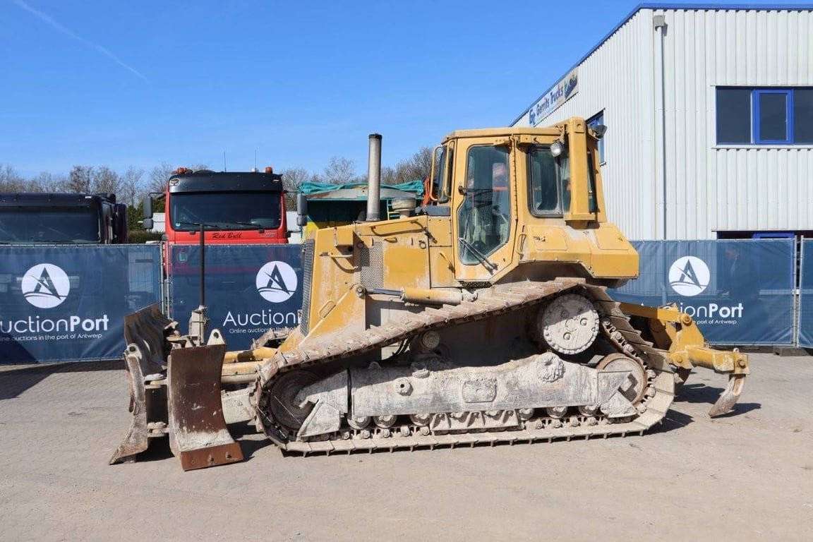 Bulldozer Caterpillar D5H LGP Series II Diesel 1994 1994 D5H LGP Series II 1994 1