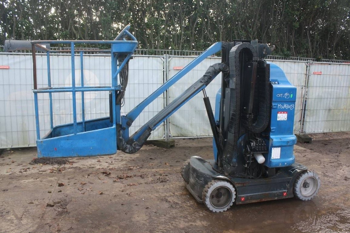 Mast lift ATN Piaf880R Electric 8.8m 2013 2013 ATN Piaf880R 2013 1