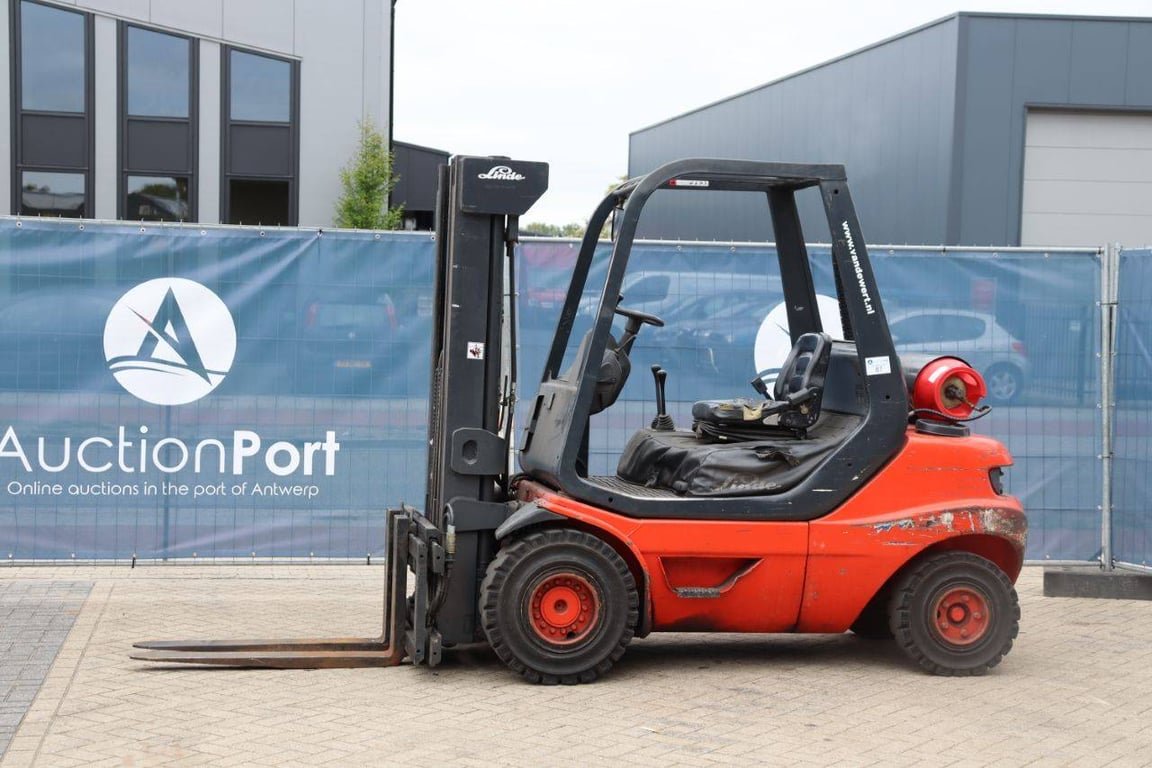 Forklift Linde H30T-03 LPG 3000kg 1998 1998 H30T-03 1998 1 Forklift