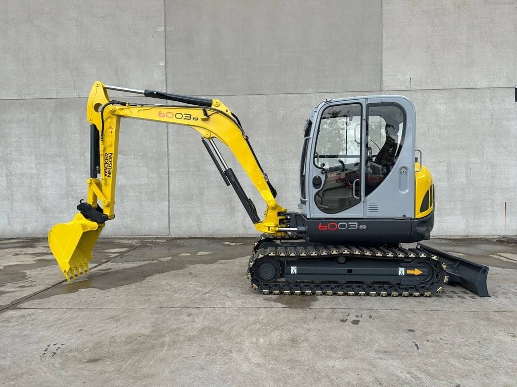 Wacker Neuson 6003 Diesel 43.4kW Tracked Excavator 2015 2015 Neuson 6003 2015 1 Tracked Dumpers