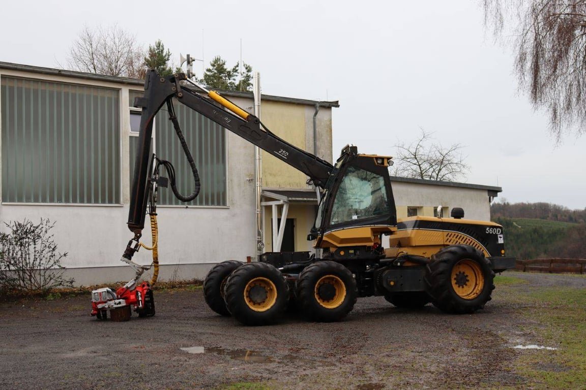 Harvester Ecolog 560D Diesel 2011 2011 560D 2011 1