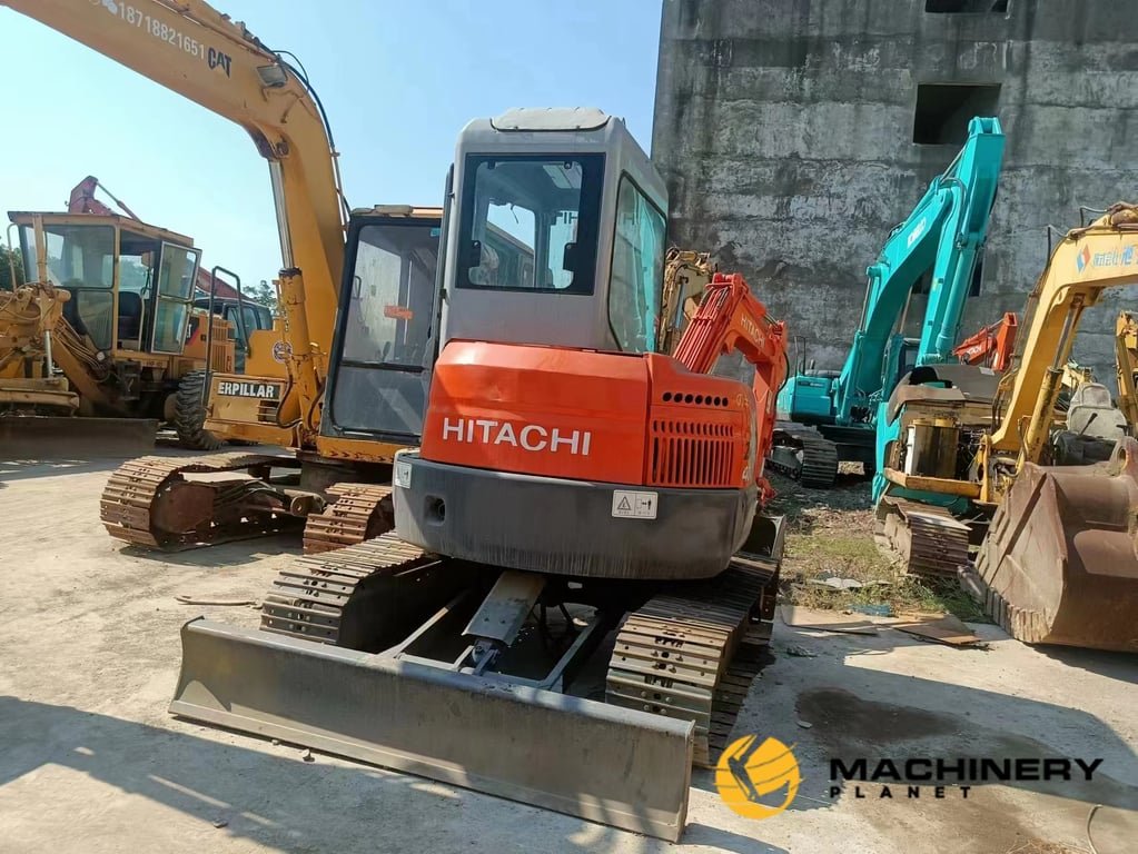 Hitachi ZX40U Mini Crawler Excavator 4 TONS LOW PRICE ZX40U 2020 1 Crawler Excavators image 5