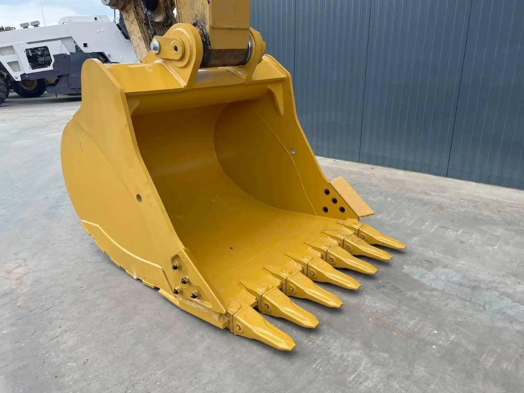 CAT 350 TB 2026 906730 350 TB 2026 0