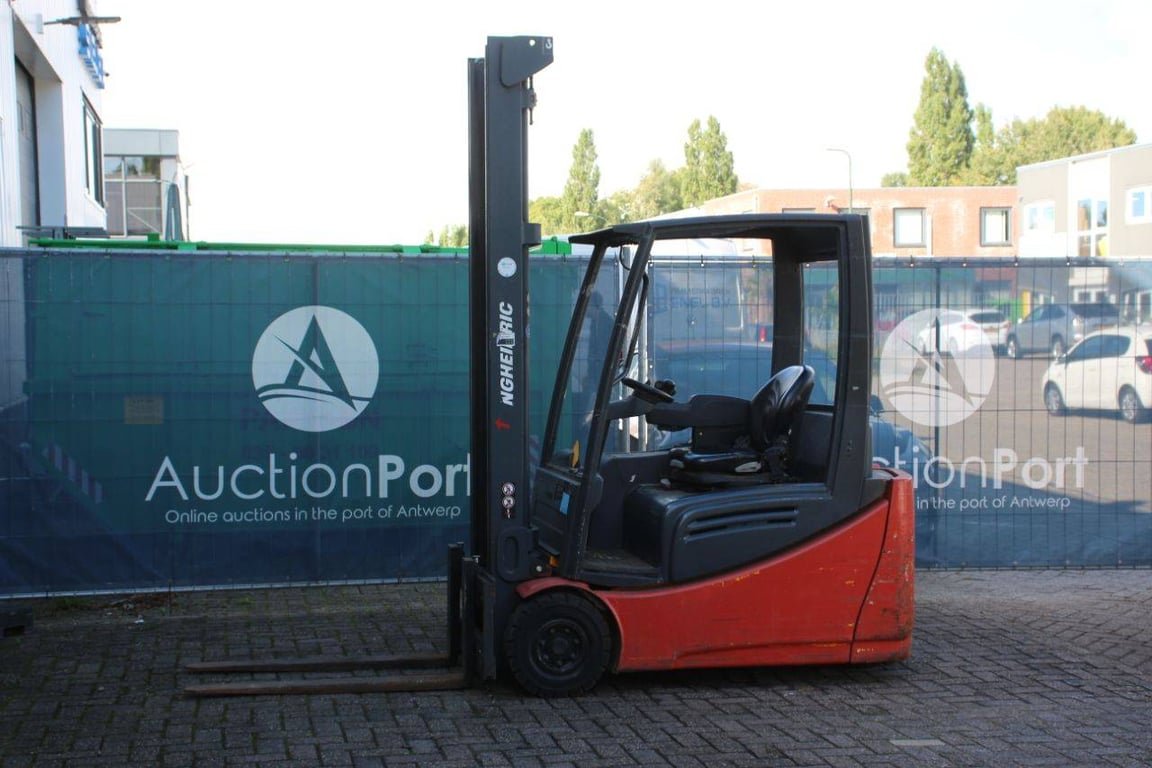 Forklift Jungheinrich EFG216 Electric 1600kg 4.5m EFG216 1 Forklift