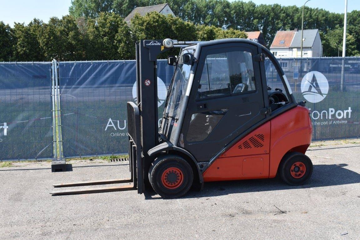 Forklift Linde H30T LPG 3000kg 2013 H30T-02 2013 1 Forklift