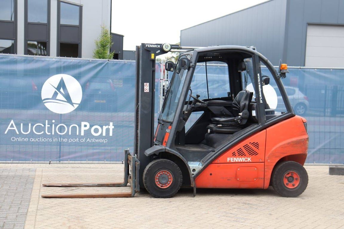 Forklift Linde H20D-01 Diesel 2000kg 6m 2012 2012 H20D-01 2012 1 Forklift