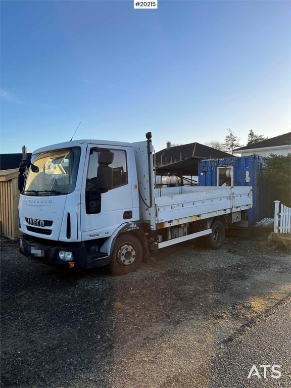 Iveco Eurocargo 4x2 Flatbed 2010 20215 Eurocargo 4x2 Flatbed 2010 1