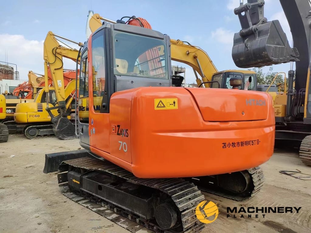 Hitachi ZX70 Mini Crawler Excavator 7 TONS GOOD CONDITION ZX70 2019 1 Crawler Excavators image 5