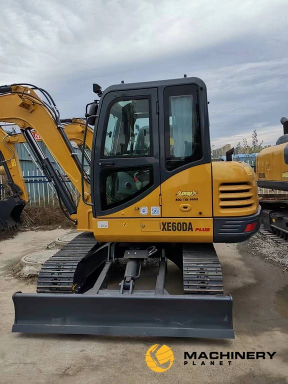 XCMG XE60DA Mini Crawler Excavator Used Good Condition For Sale XE60DA 2019 1 Mobile Cranes image 2