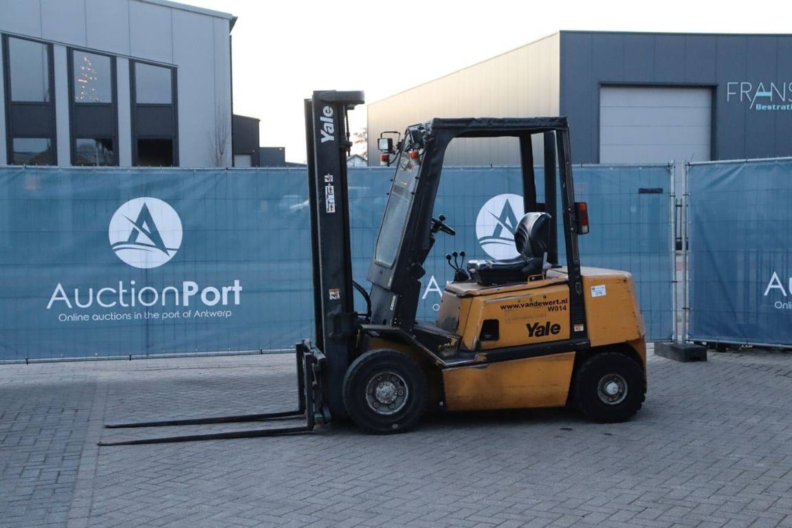 Forklift Yale GDP25TF Diesel 2340kg 1998 1998 GDP25TF 1998 1 Forklift