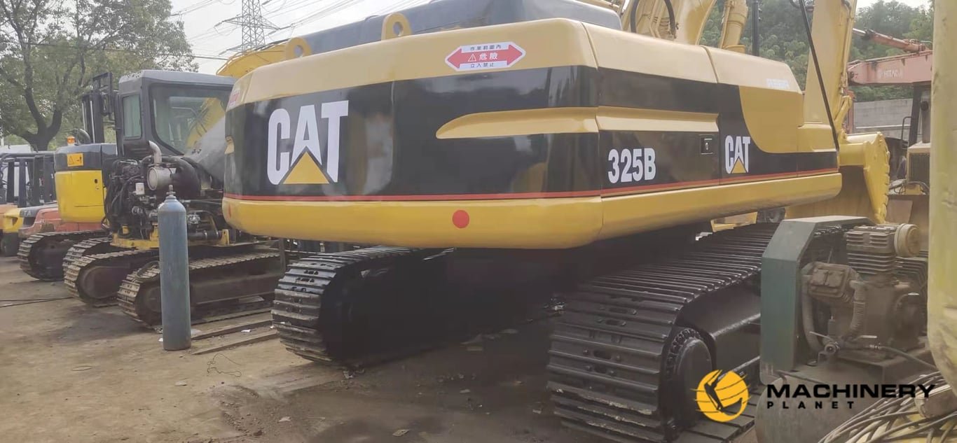 325B Caterpillar Used Crawler Excavator 25tons High Quality 325B 2018 1 Crawler Excavators image 2