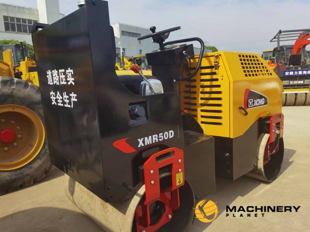 XCMG XMR50D Road Roller Used Good Condition For Sale XMR50D 2018 1 image 2