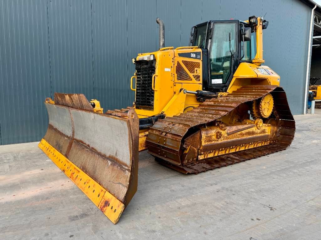 CAT D6N LGP 2013 208148 D6N LGP 2013 1 Dozers