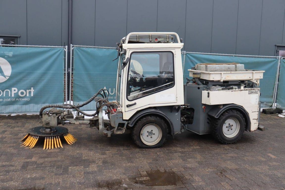 Sweeper Conver C4 Diesel 2016 2016 Conver C4 2016 1