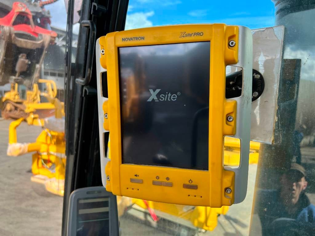 Leica Novatron MNS1250 GG GPS 907720 Leica Novatron MNS1250 GG GPS 1