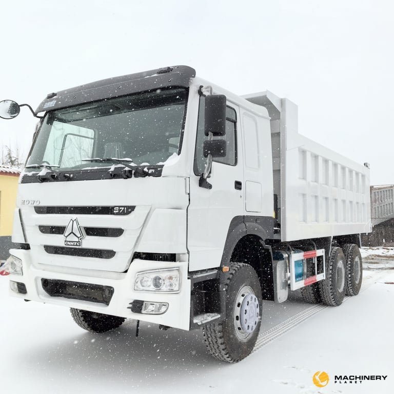 Chinese Brand HOWO Dump Truck 6X4 2022 YEAR GOOD CONDITION HOWO 6X4 371HP Dump Truck 2022 1 Dump Truck image 2