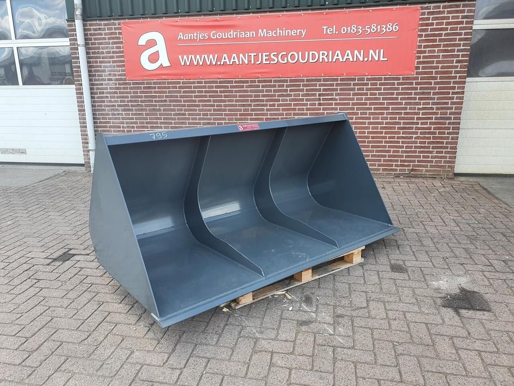 AGM volumebak 925 liter 2019 7363 AGM volumebak 925 liter 2019 0