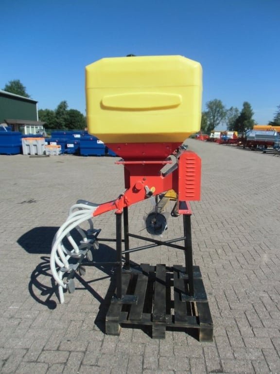 Pneumatische zaaimachine NN0143 Pneumatische zaaimachine 0