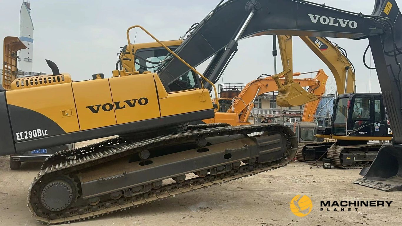 VOLVO EC290BLC 29TONS CRAWLER EXCAVATOR GOOD PRICE EC290BLC 2018 1 Crawler Excavators image 5