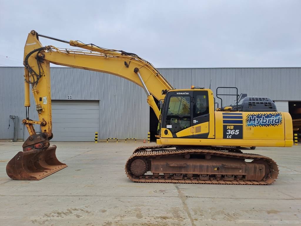 Komatsu HB 365 LC-3 Hybrid 2018 ATR-2067 HB 365 LC-3 Hybrid 2018 1 Crawler Excavators