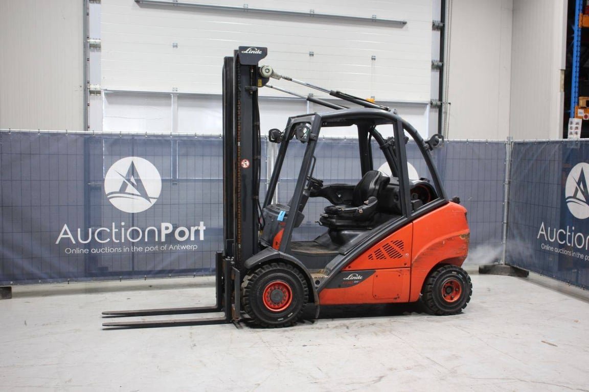 Forklift Linde H30T-02 LPG 3000kg 2014 2014 H30T-02 2014 1 Forklift