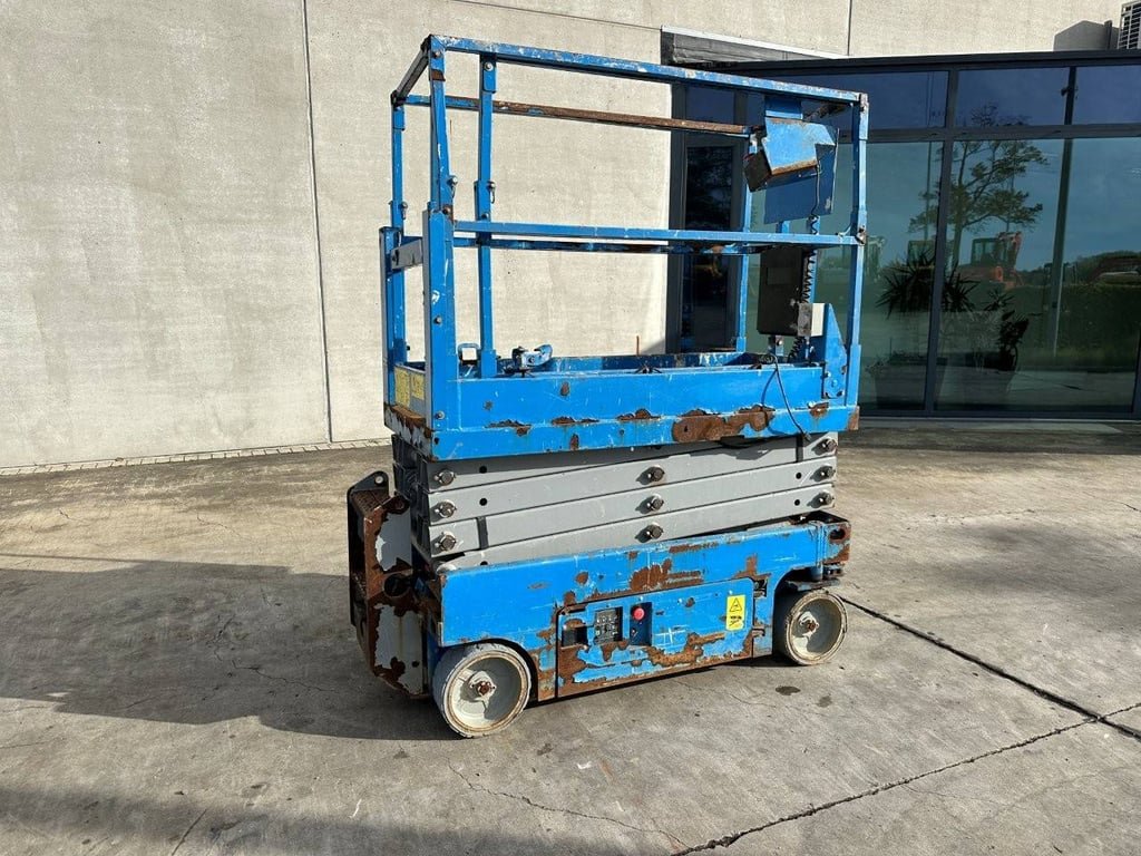 Scissor lift Genie GS-1930 Electric 7.85m 2015 2015 GS-1930 2015 1 Scissor Lifts