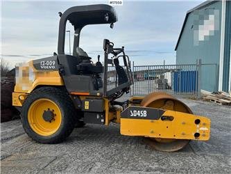 Volvo SD45B Roller with only 364 hours 2020 17559 SD45B Roller with only 364 hours 2020 1