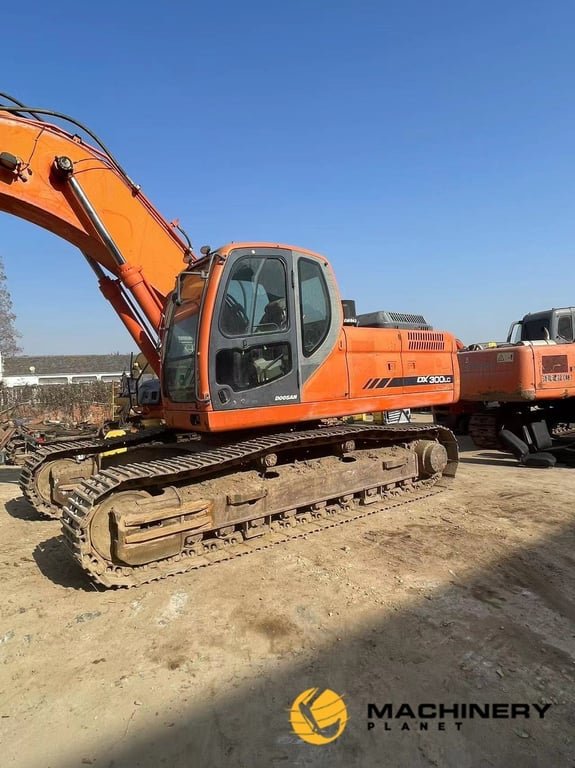 Used DOOSAN DX300LC Crawler Excavator DOOSAN DX300LC 2019 1 Crawler Excavators image 4
