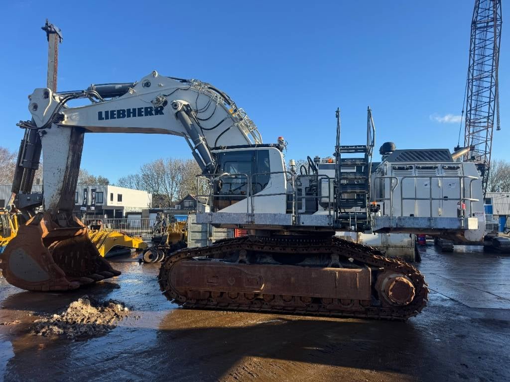 Liebherr R 9150 B 2019 5456 R 9150 B 2019 1 Crawler Excavators
