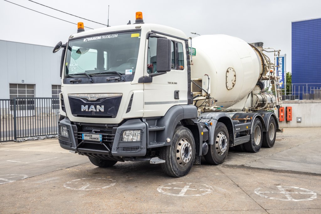 MAN TGS 32.360 BB+E6+MIXER 9M³ 2016 E59811 TGS 32.360 BB+E6+MIXER 9M³ 2016 1