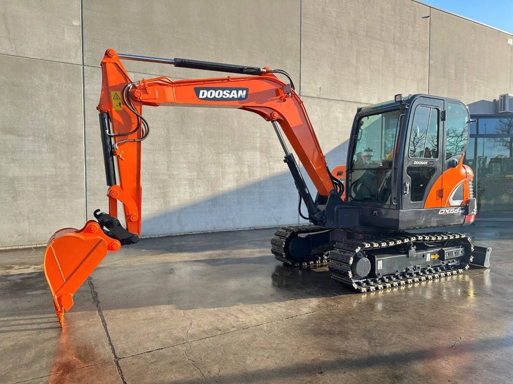 Doosan DX55-9C Diesel 36kW Crawler Excavator 2018 2018 DX55-9C 2018 1 Crawler Excavators