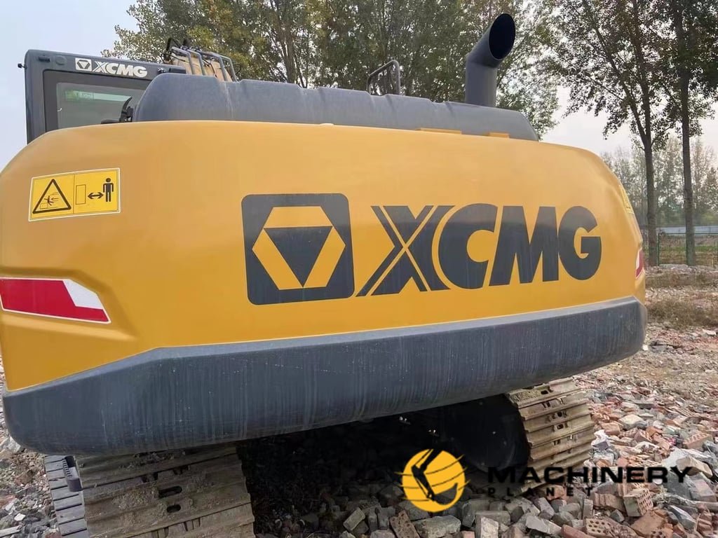 XCMG XE215DA Crawler Excavator Used Good Condition For Sale XE215DA 2018 1 Crawler Excavators image 4