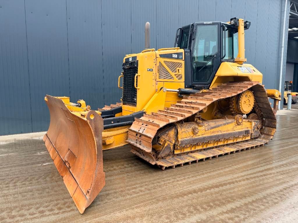 CAT D6N LGP | 90% good U/C | Foldable blade 2012 210454 D6N LGP | 90% good U/C | Foldable blade 2012 1 Dozers