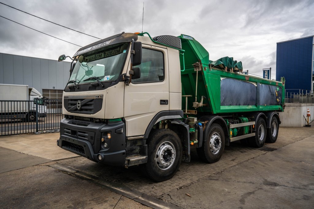 VOLVO FMX 420 -8x4 (+MIXER) 2011 E64137 FMX 420 -8x4 (+MIXER) 2011 1