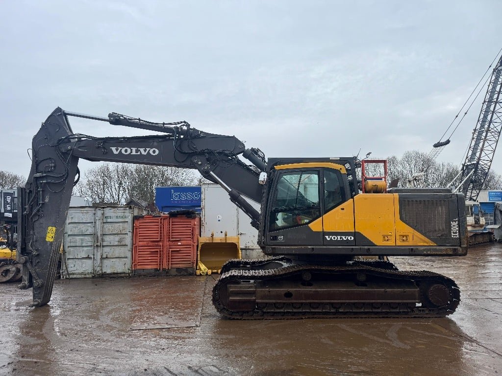 Volvo EC 300 EL 2018 5459 EC 300 EL 2018 1 Crawler Excavators