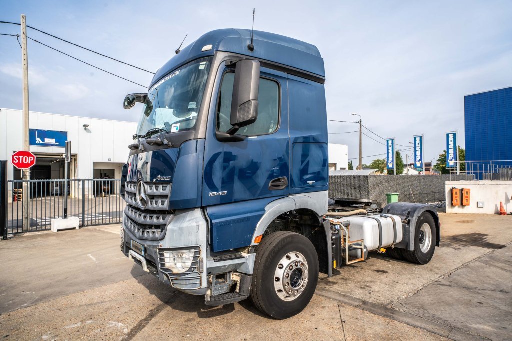 MERCEDES AROCS 1843 LS ( NO ACTROS)+BIG AXLE +HYDR. 2014 E64545 AROCS 1843 LS ( NO ACTROS)+BIG AXLE +HYDR. 2014 1