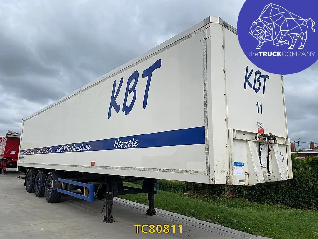 Vanhool Closed Box 2010 TC80811 Van Hool 2010 1