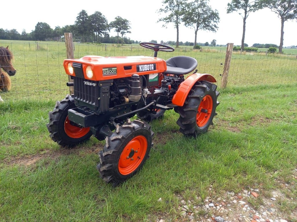 Mini tractor Kubota B6000 Diesel 12hp Refit New B6000 0