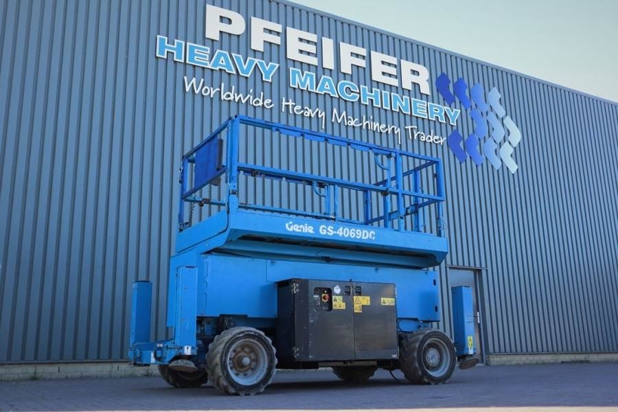 Genie GS4069DC Electric, 14m Working Height, 363kg Capac 2014 GENIE - GS4069DC - 61990 GS4069DC Electric, 14m Working Heig...