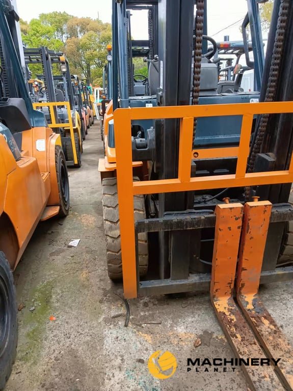Toyota Forklift 5 Tons Good Quality For Sale 7FDA50 2019 1 Forklift image 5