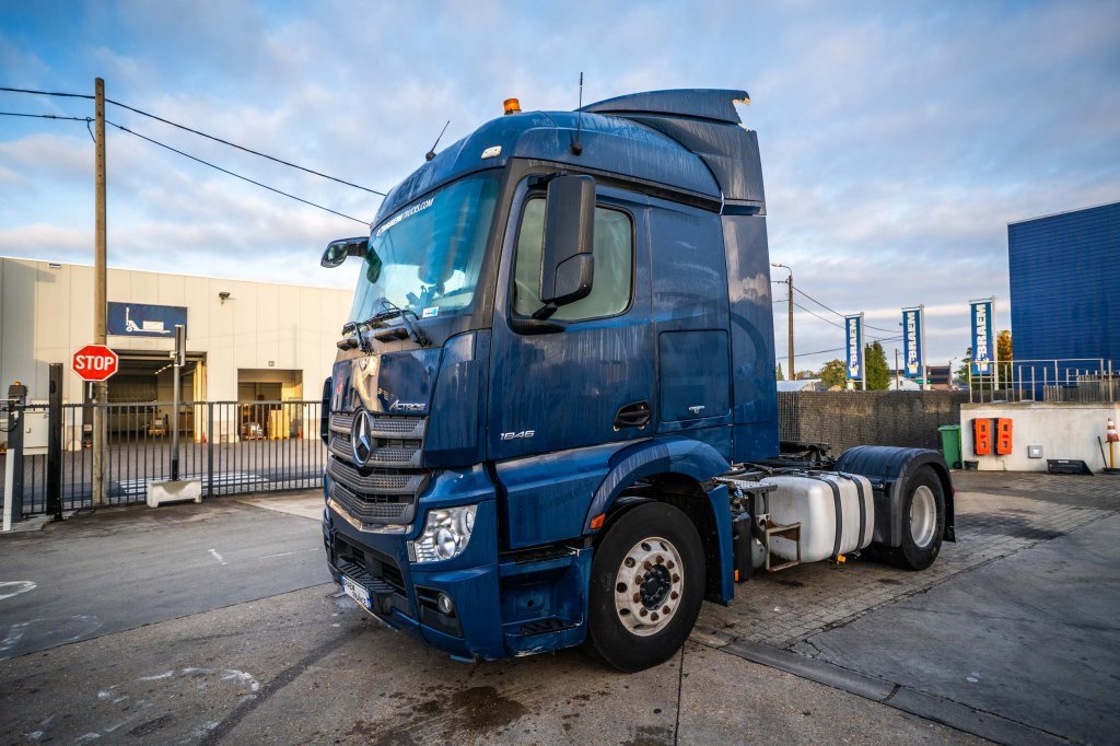 MERCEDES ACTROS 1846 LS + HYDR. 2017 E64578 ACTROS 1846 LS + HYDR. 2017 1