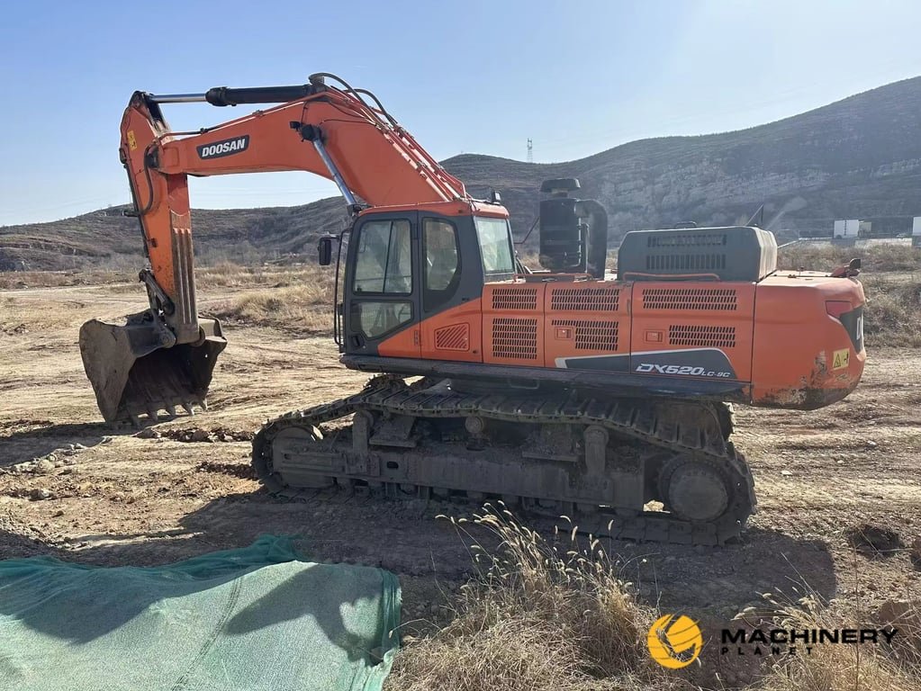 DOOSAN DH520LC-9C 52 TONS Used Crawler Excavator Hot Sale DX520LC-9C 2019 1 Crawler Excavators image 2