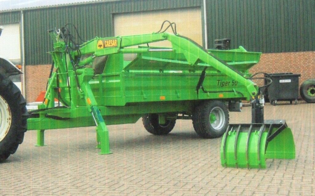 Kipper met opbouwkraan NN0249 Kipper met opbouwkraan 0 Dump trailers