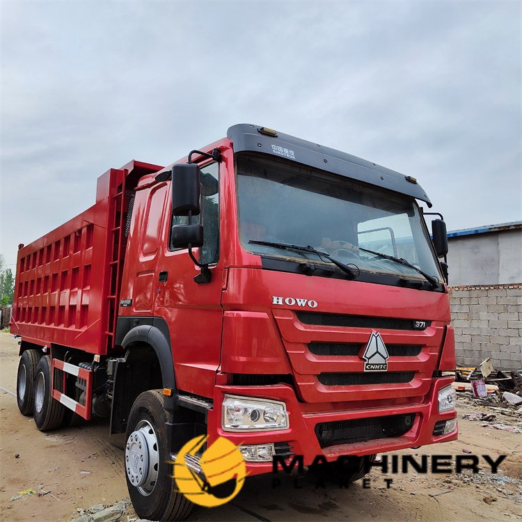 HOWO 371HP 6X4 Dump Truck Good Quality Hot Sale 317HP 6X4 2022 1 Dump Truck