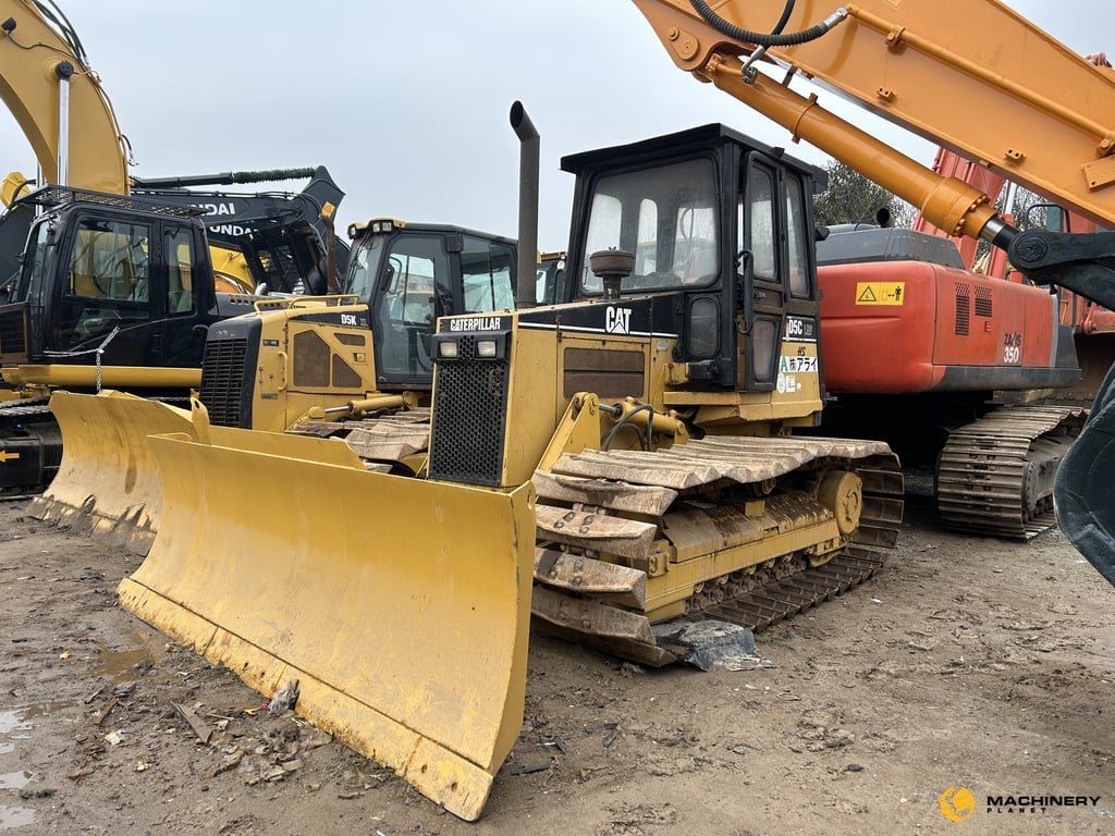 D5C Caterpillar Used Bulldozer good price HOT SALE D5C 2016 1 Dozers image 2