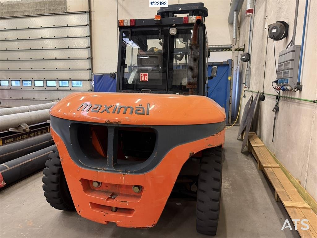 Maximal FD100T-MWL3 10-ton fork lift truck as a repair obj 2010 22192 Maximal FD100T-MWL3 10-ton fork lift truck as a repa...